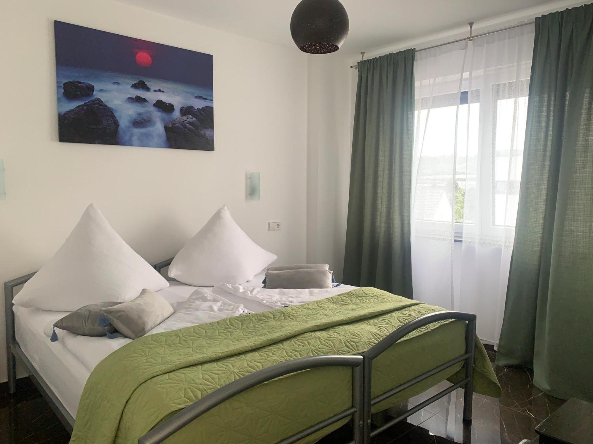 Ferienwohnung-Weinstadt Εξωτερικό φωτογραφία